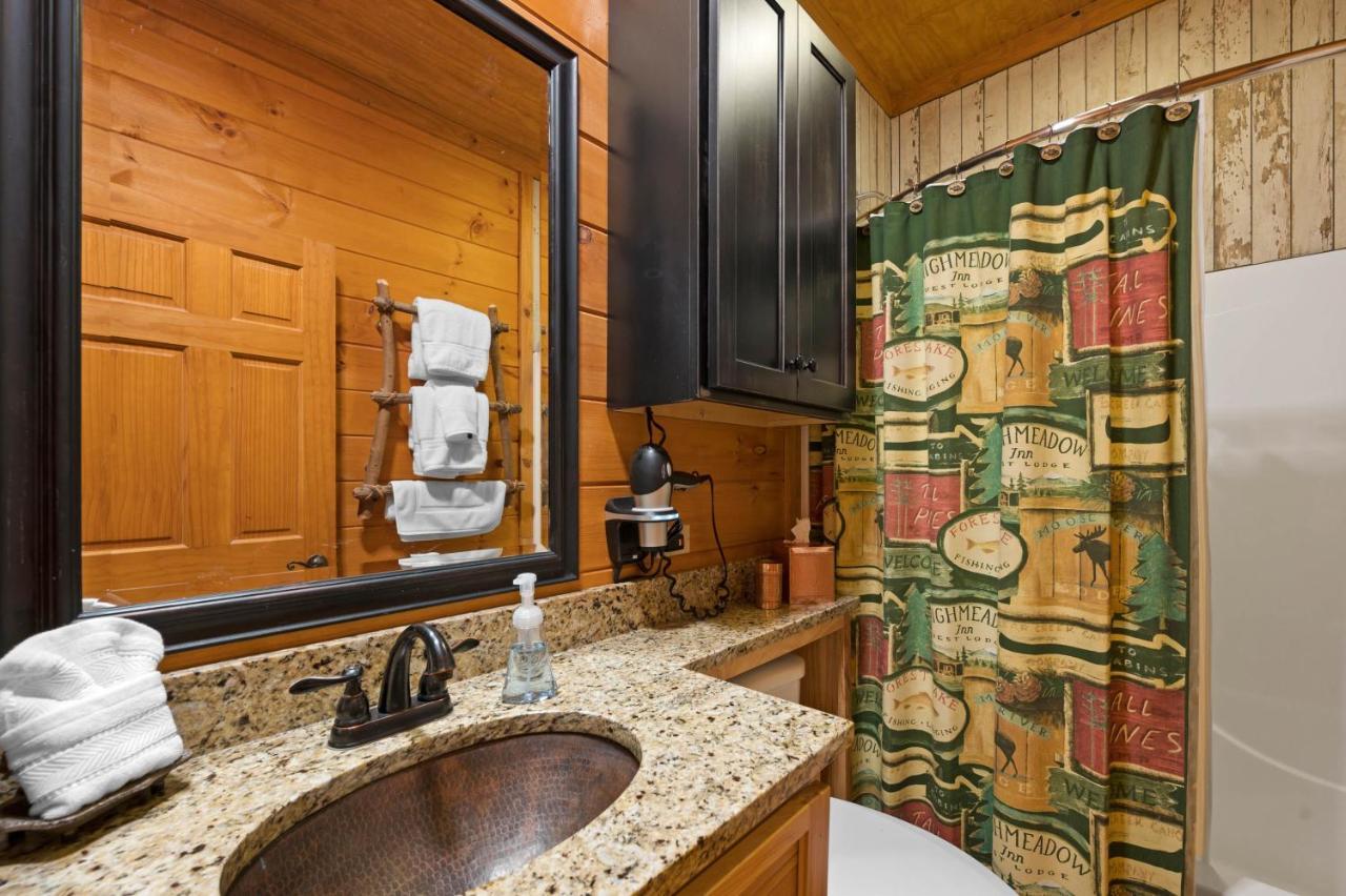 Holiday home Dreamy & Outdoor Oasis! Mins To Nat'l Park! Townsend