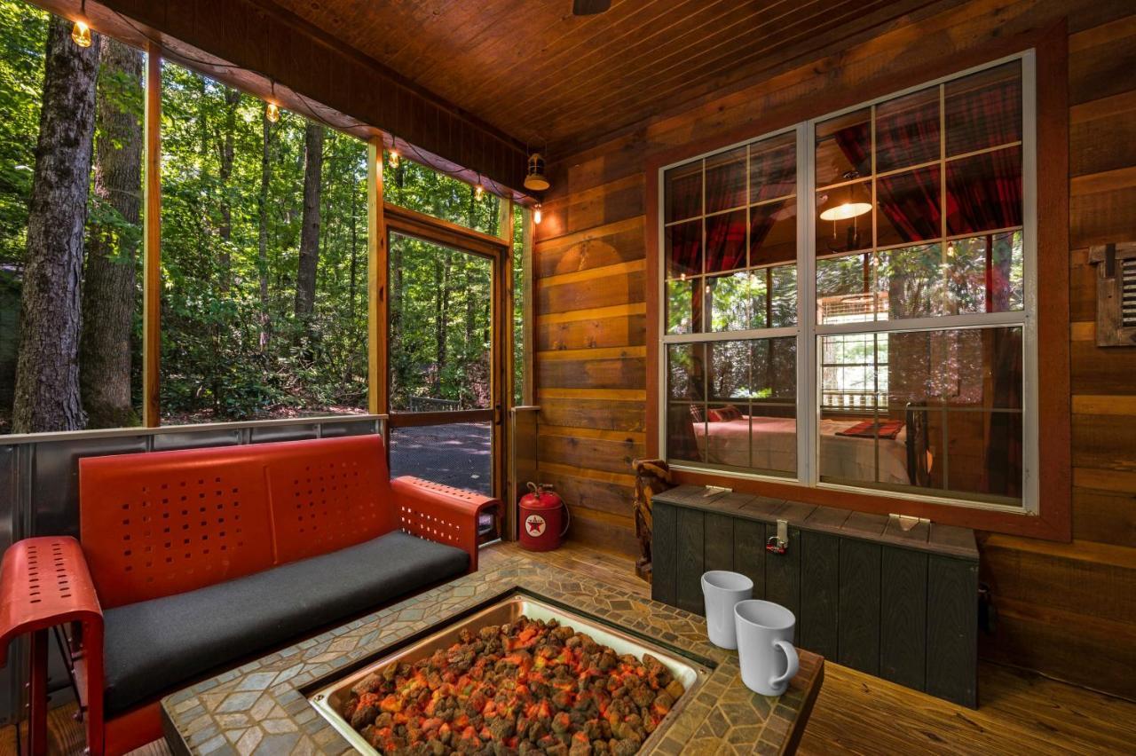 Dreamy & Outdoor Oasis! Mins To Nat'l Park! Holiday home Townsend